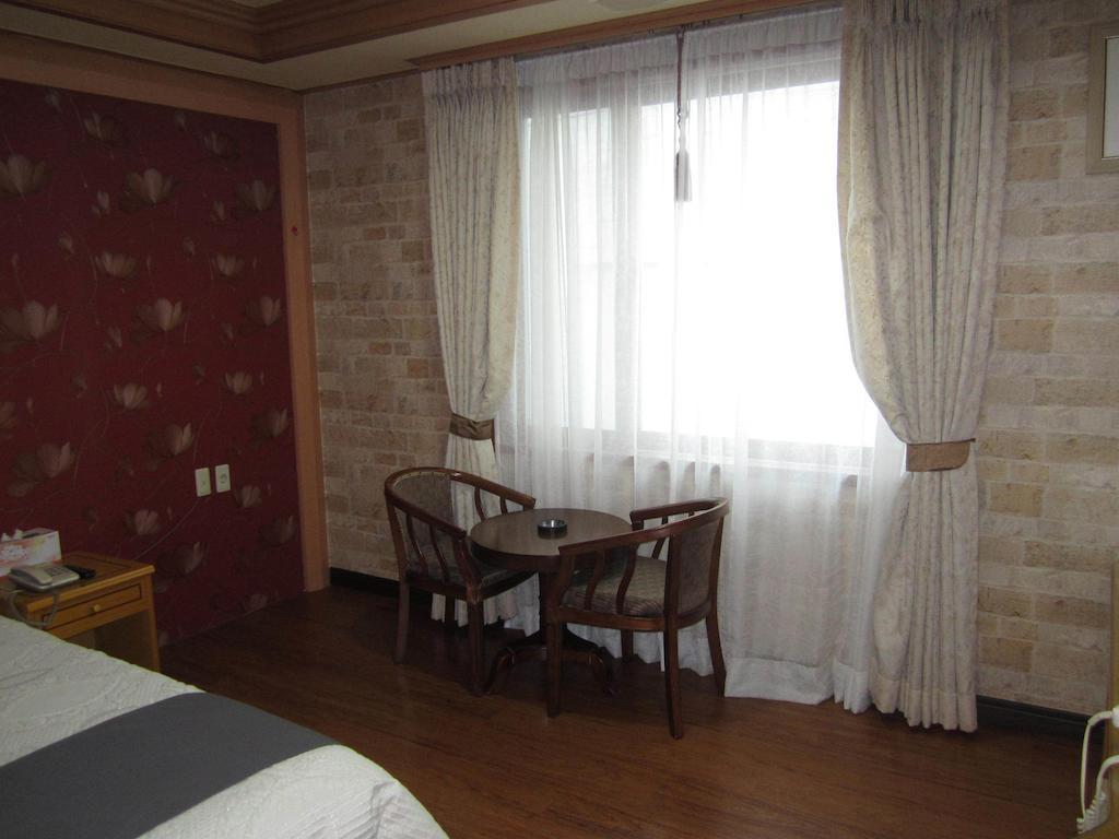 Jeju Olleh Hotel Habitación foto
