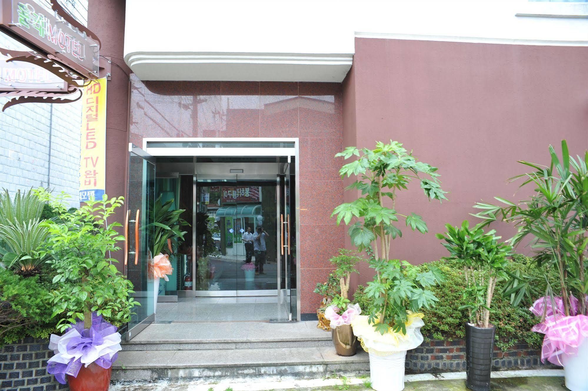 Jeju Olleh Hotel Exterior foto